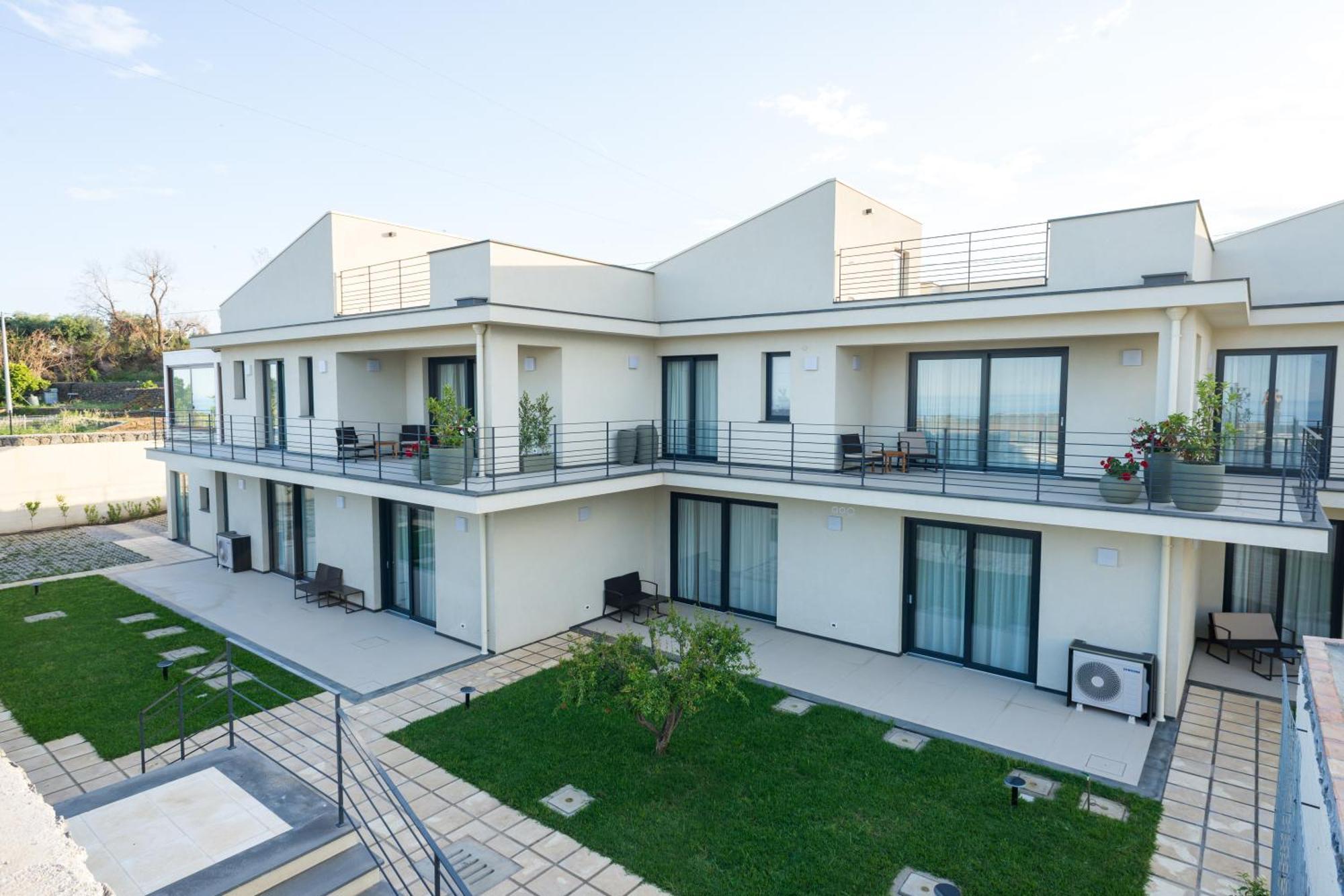 Paolimura Resort , Apartment & Spa Aci Catena Exterior foto